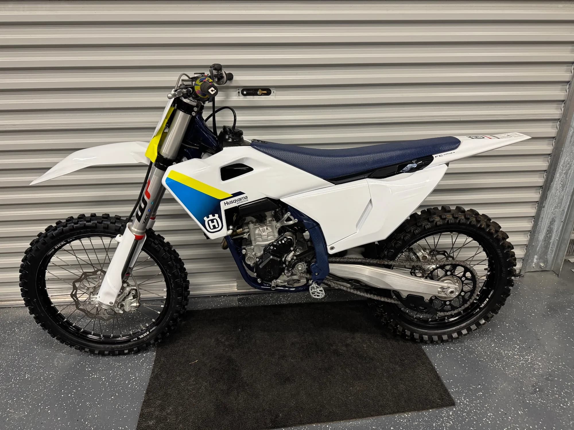 2025 Husqvarna FC250 — photo 1 of 6