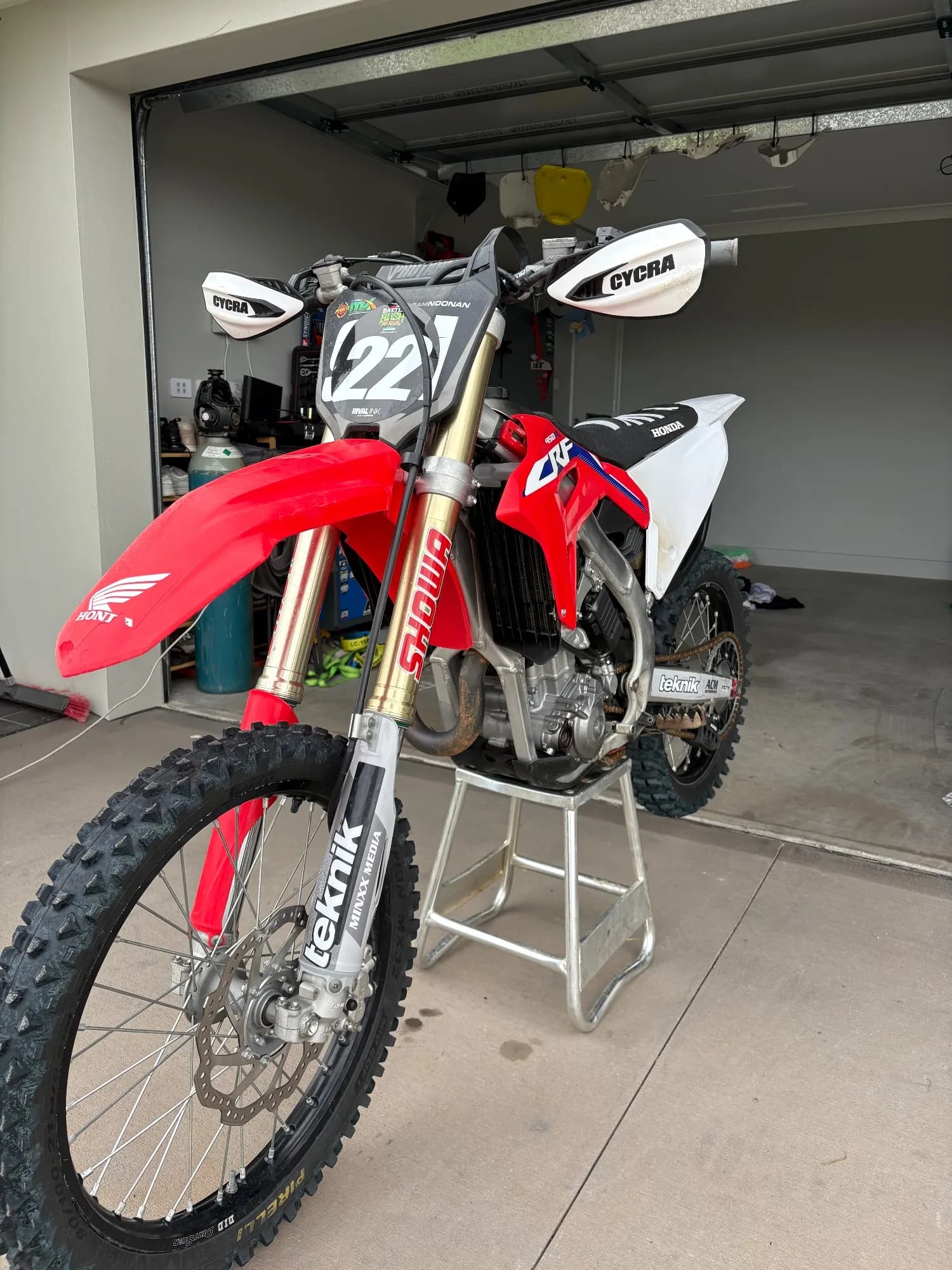 2022 Honda CRF450R — photo 1 of 5
