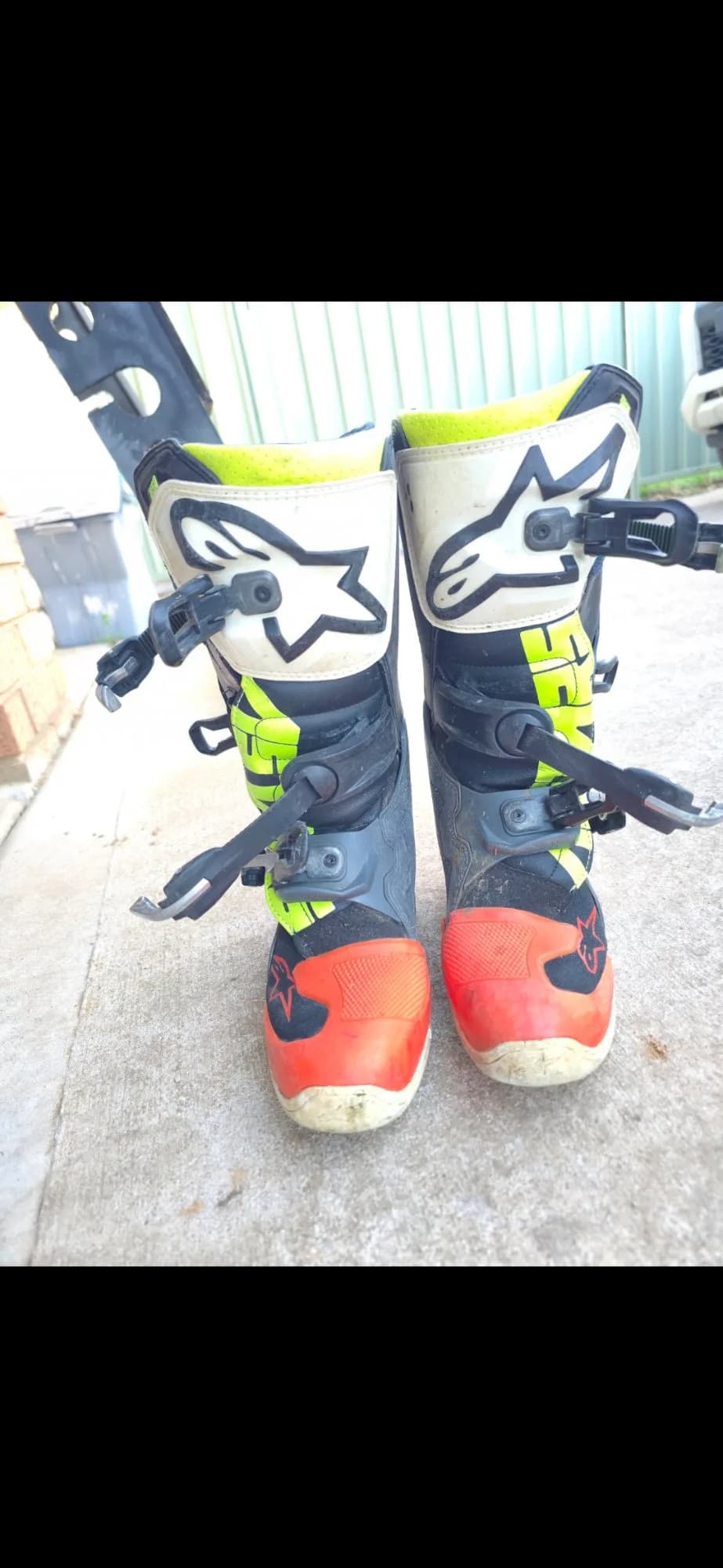 Alpinestars youth boots for sale in NSW