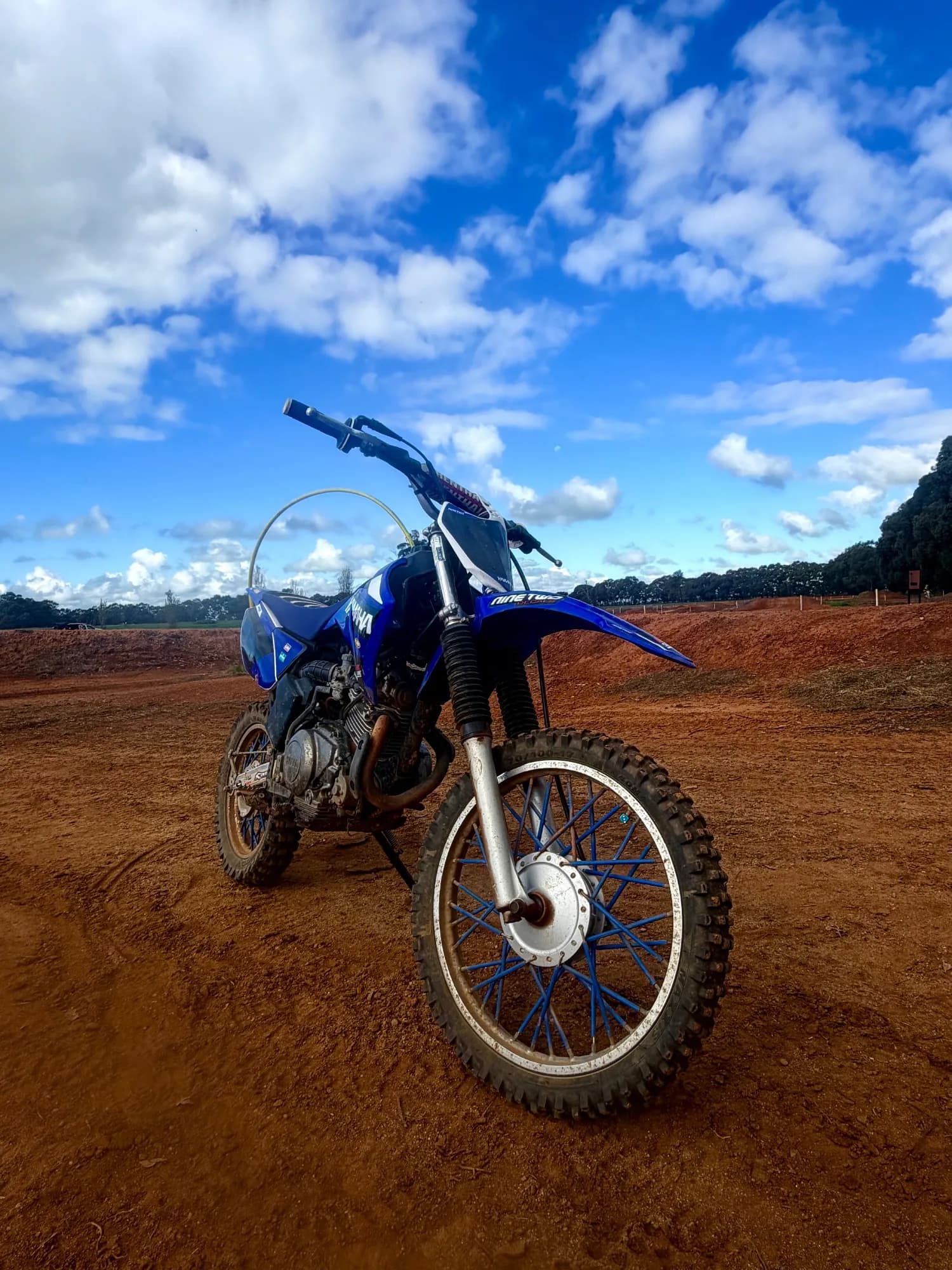 2010 Yamaha TT-R125 — photo 1 of 6