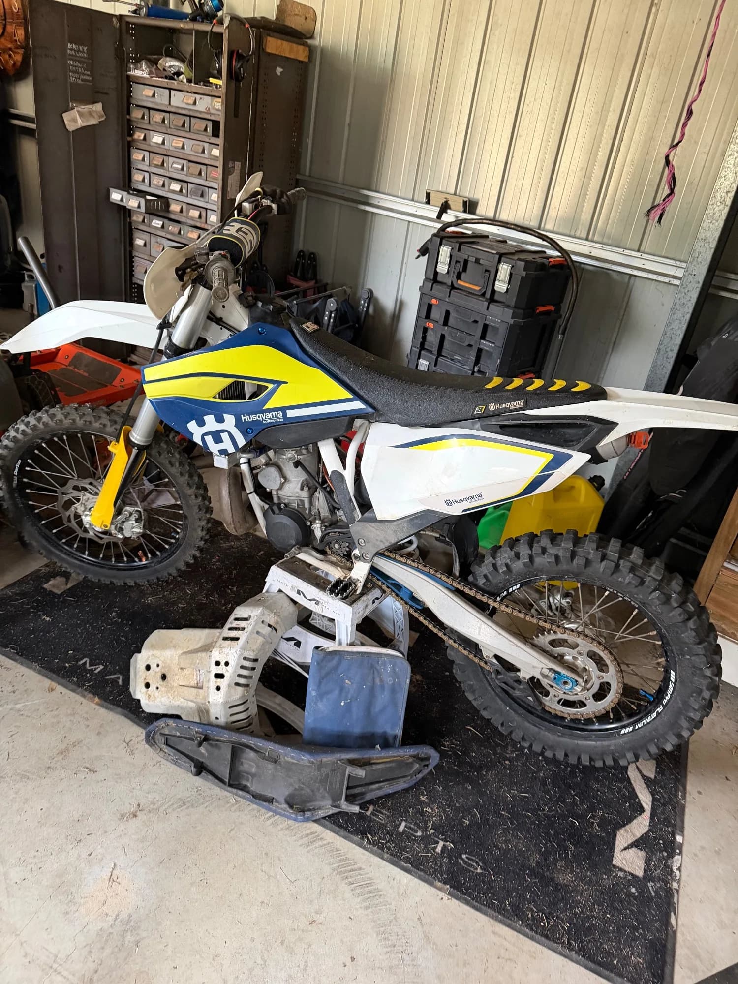 2017 Husqvarna FC250 — photo 1 of 5